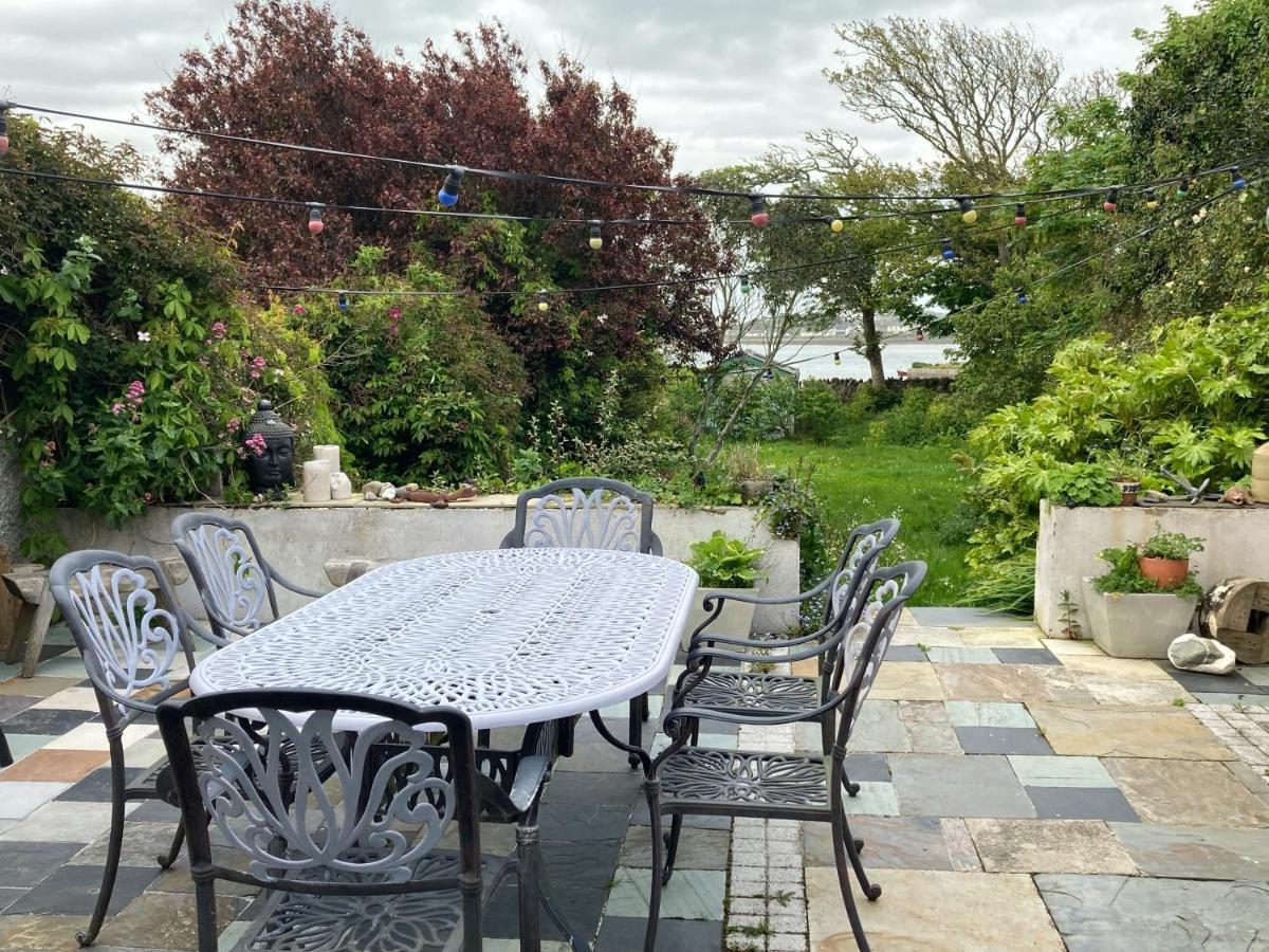 Unique Townhouse With Large Garden Down To The Sea Vila Killough Exterior foto
